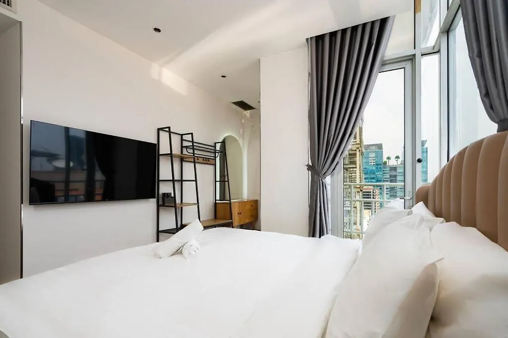 The Rixx Japantown Lancaster Bathtub Netflix Bar Apartment Ho Chi Minh City