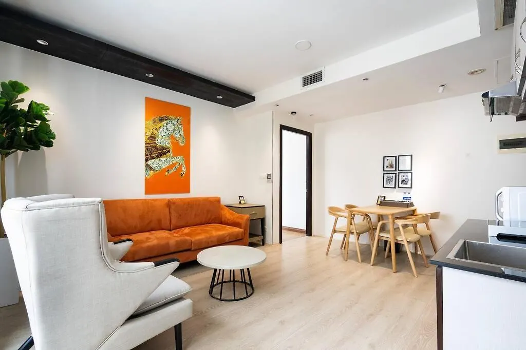 The Rixx Japantown Lancaster Bathtub Netflix Bar Apartment Ho Chi Minh City